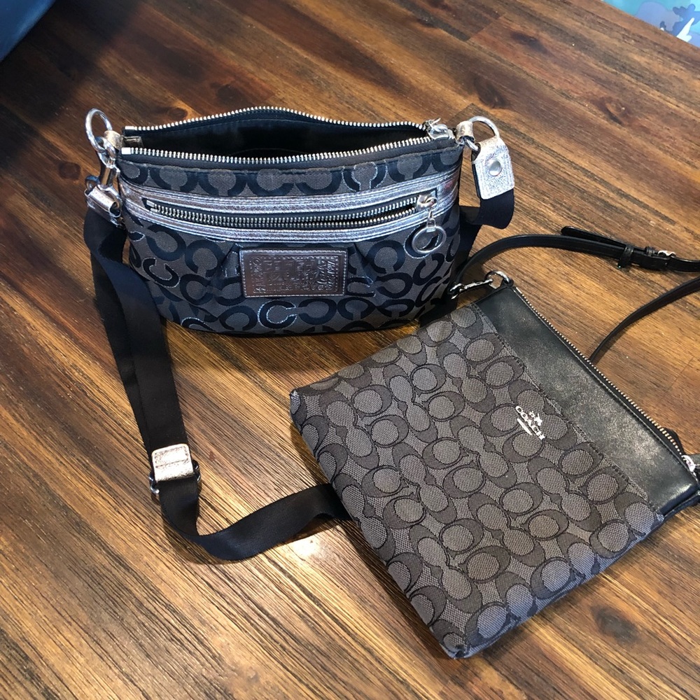 2 coach shoulder bags
